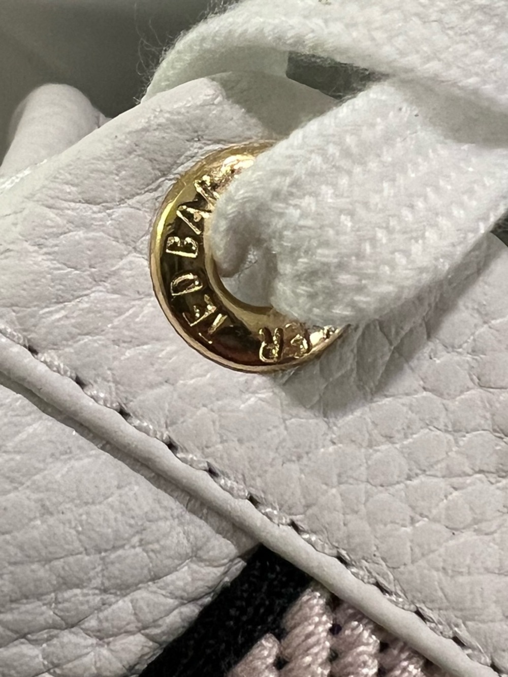 Ted Baker Leather Sneakers Women’s Size 11 White Pink Gold Stripe New Classic - Picture 5 of 9